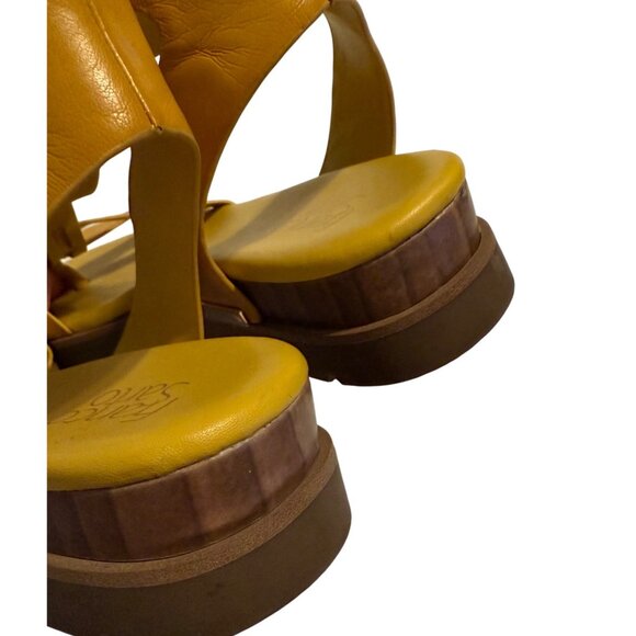 8.5 Womens Franco Sarto Dosha Mustard Gold Yellow Gladiator Sandals Shoes - Picture 6 of 10